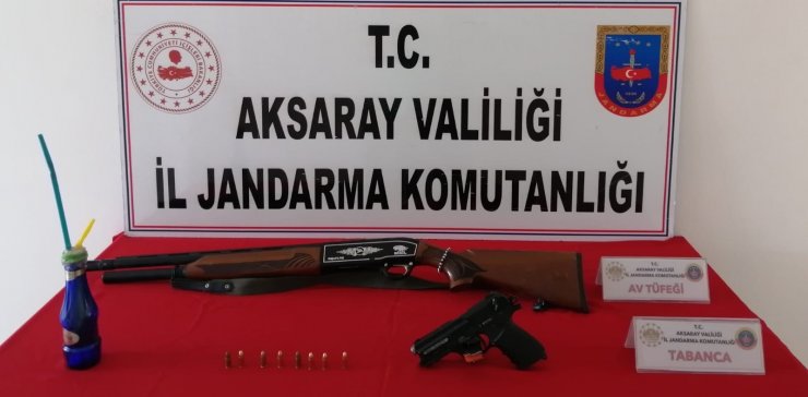 Firari suç örgütü üyesi 2 kişi operasyonla yakalandı