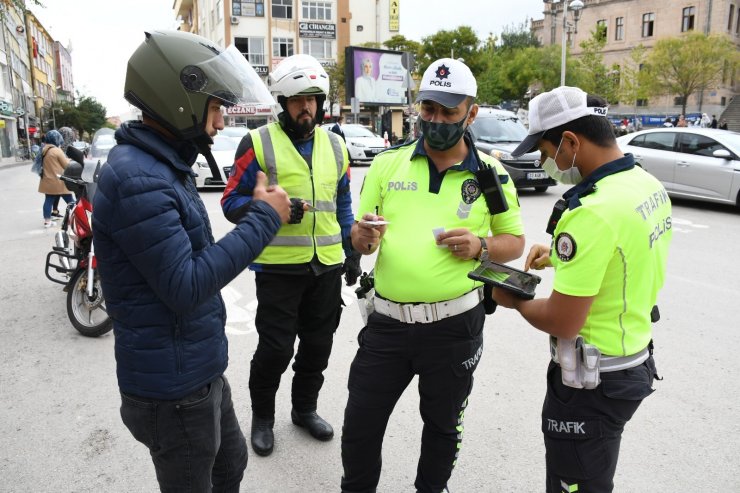 Aksaray’da halk otobüsleri ve motosikletler denetleniyor