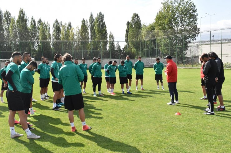 Sivas Belediyespor’da Maraş mesaisi sürüyor