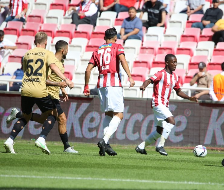 Süper Lig: DG Sivasspor: 0 - Gaziantep FK: 0 (Maç devam ediyor)