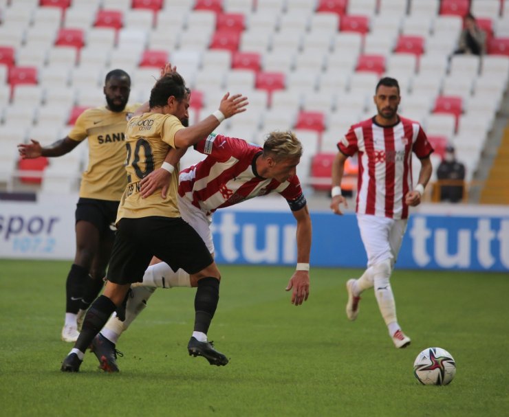 Süper Lig: DG Sivasspor: 1 - Gaziantep FK: 1 (Maç sonucu)