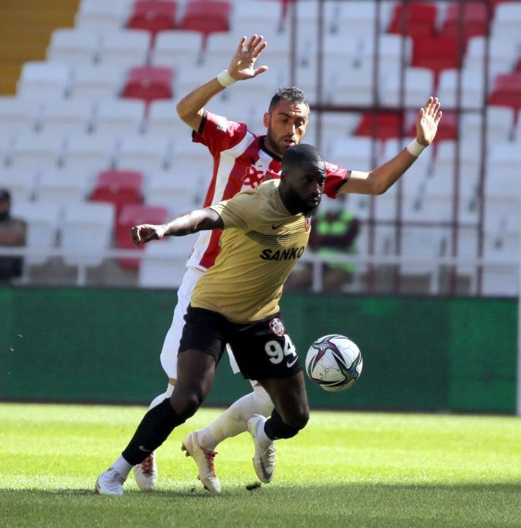 Süper Lig: DG Sivasspor: 1 - Gaziantep FK: 1 (Maç sonucu)