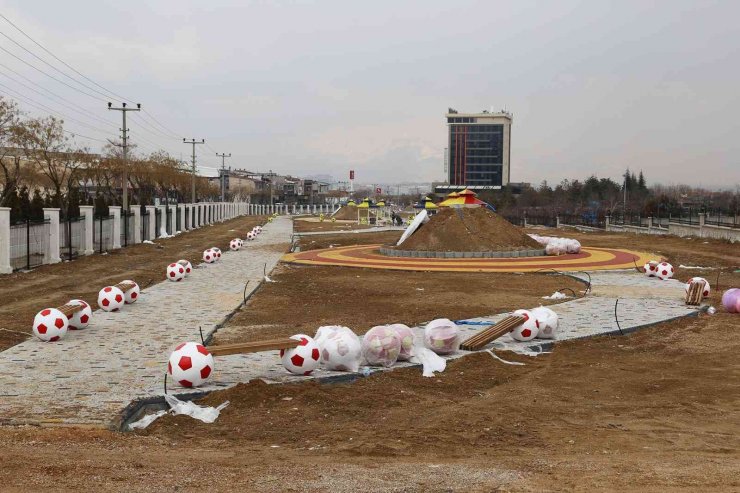 Karaman’da Mehmet Akif Ersoy Parkı’nın ikinci etap çalışmaları başladı