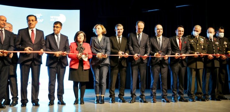 40 bin öğrencinin ziyaret ettiği Batı Karadeniz Kariyer Fuarı’nda ÇAKÜ’ye büyük ilgi