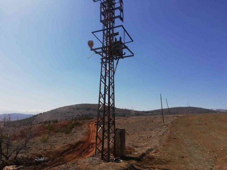 Konya’da trafo çalan hırsızlar mahalleyi susuz bıraktı