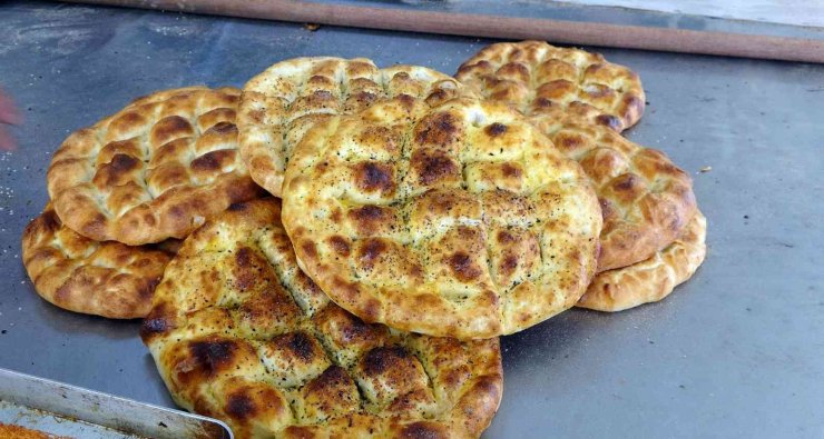 Yozgat’ta Ramazan pidesi fiyatı yüz güldürdü