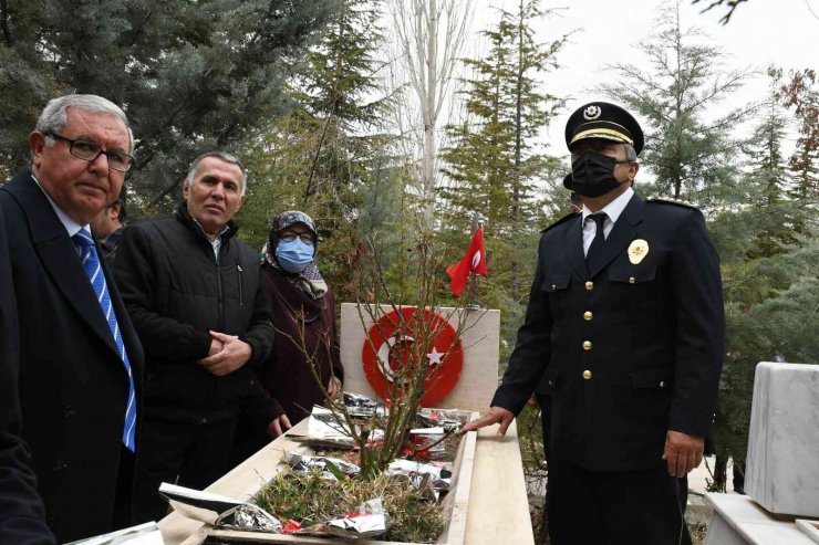 Aksaray’da polis haftası etkinlikleri şehitlerin anılmasıyla başladı