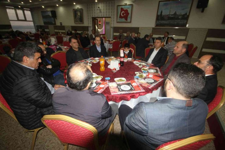 Kaymakam Özdemir yetim çocuklarla iftarda buluştu