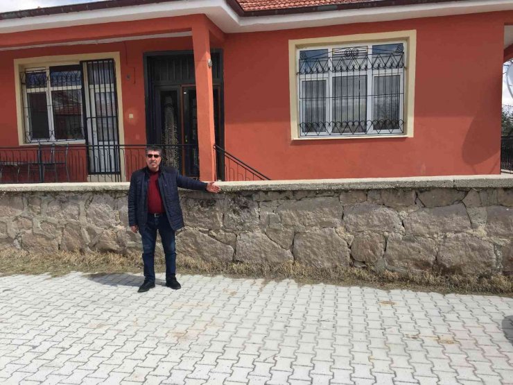 Konya’da evin önünde park halindeki otomobil çalındı