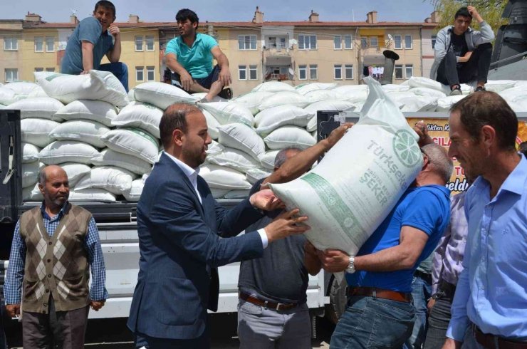 Niğdeli arıcılara 108 ton şeker dağıtıldı