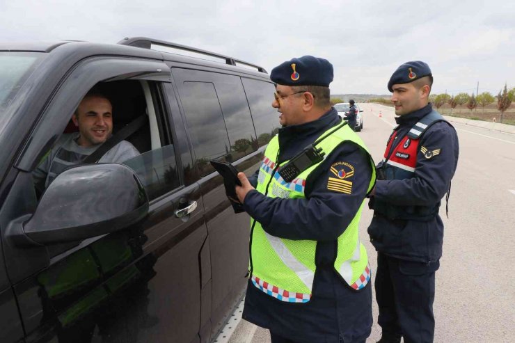 Aksaray jandarmadan hava destekli denetim