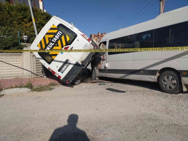 Konya’da okul servisleri çarpıştı:2’si ağır 14 yaralı