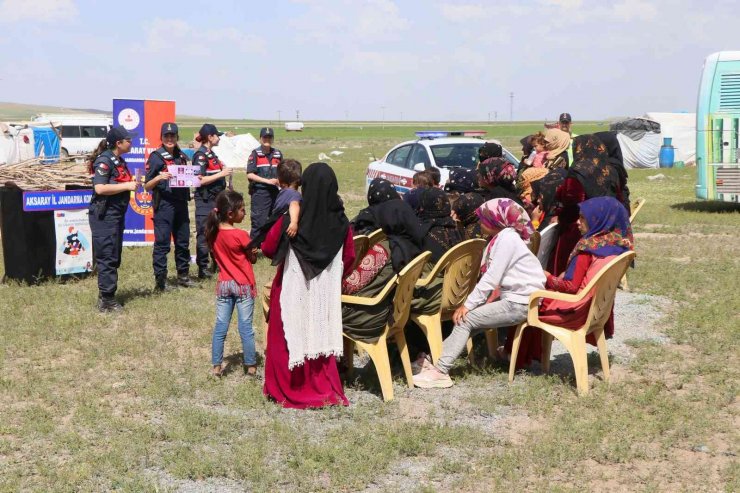 Mevsimlik tarım işçisi kadınlara KADES, çocuklara okul eğitimi