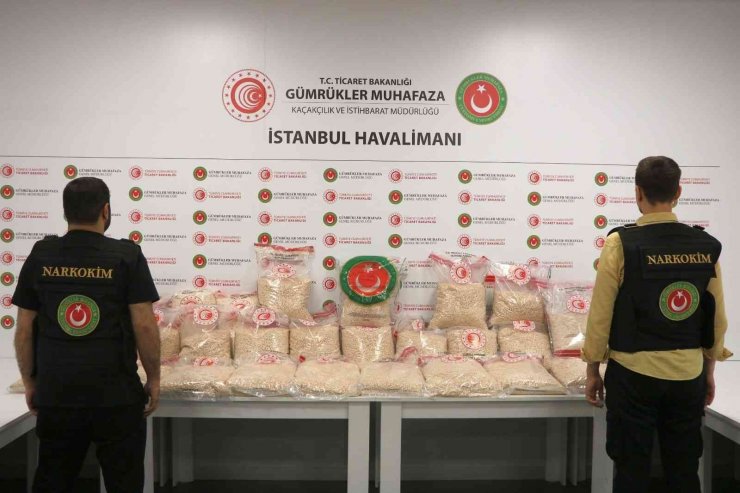 İstanbul’da 2 milyon captagon hap, Hakkari’de 742 kilogram metamfetamin ele geçirildi