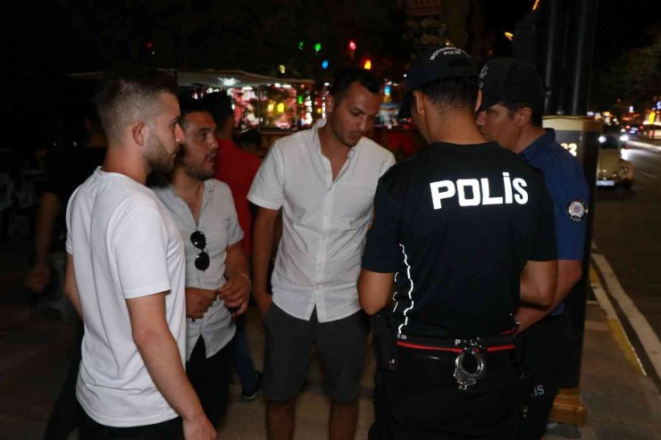 Aksaray’da polisin bayram denetimleri sürüyor