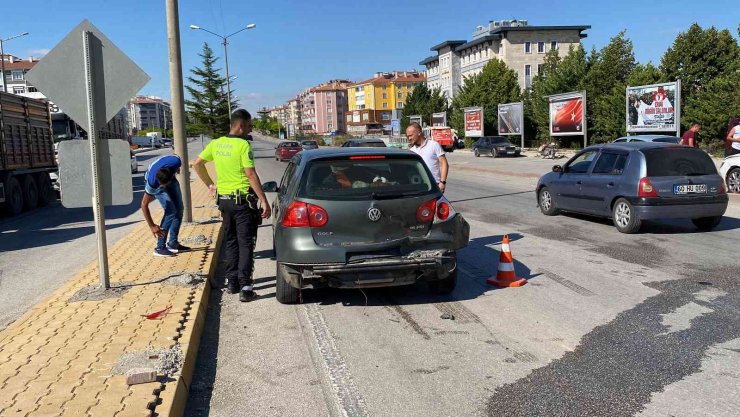 Konya’da zincirleme trafik kazası: 3 yaralı