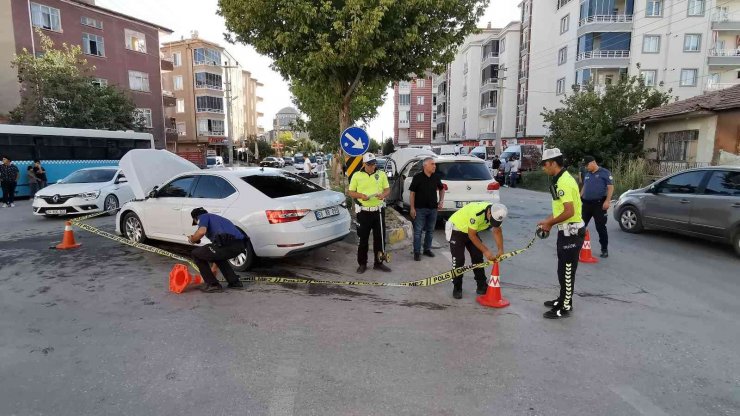 Ehliyetsiz sürücü kazaya neden oldu: 1 yaralı