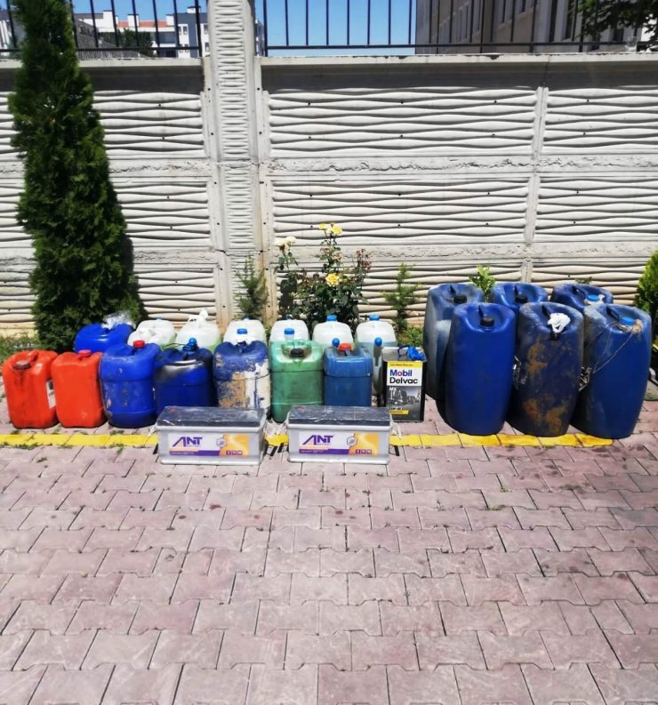 Konya’da 2 bin litre akaryakıt çalan hırsızlar yakalandı