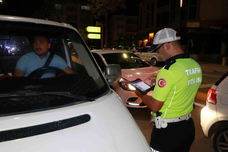 Aksaray’da trafik denetimleri sürüyor