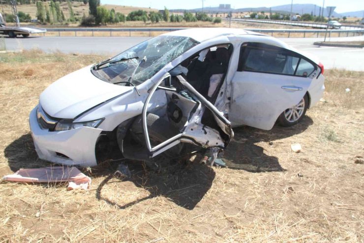 Konya’da iki otomobil çarpıştı: 3 yaralı