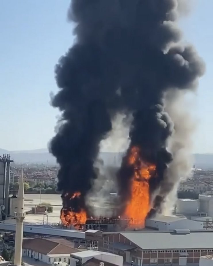 Konya’da şeker fabrikasındaki yangın söndürüldü