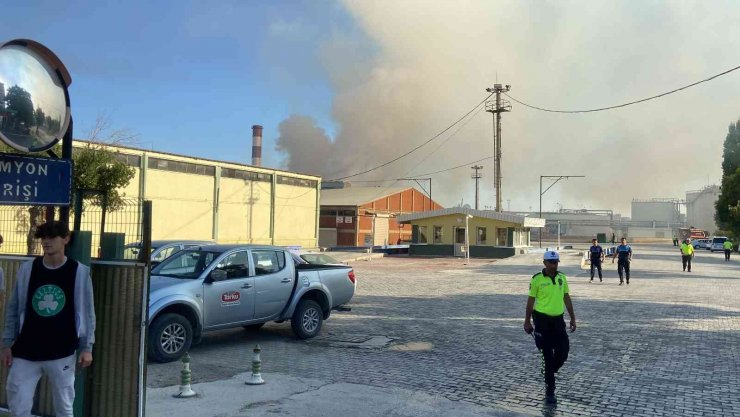 Konya’da şeker fabrikasındaki yangın söndürüldü