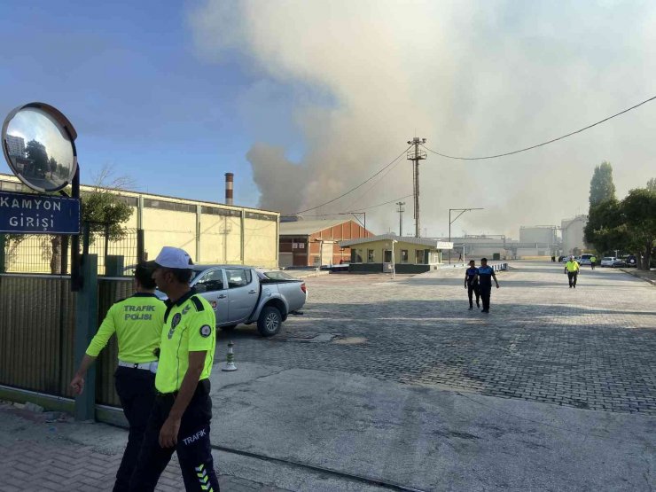 Konya’da şeker fabrikasındaki yangın söndürüldü