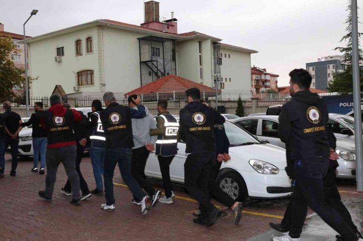 Arkadaşını otoparkta öldüren zanlı tutuklandı