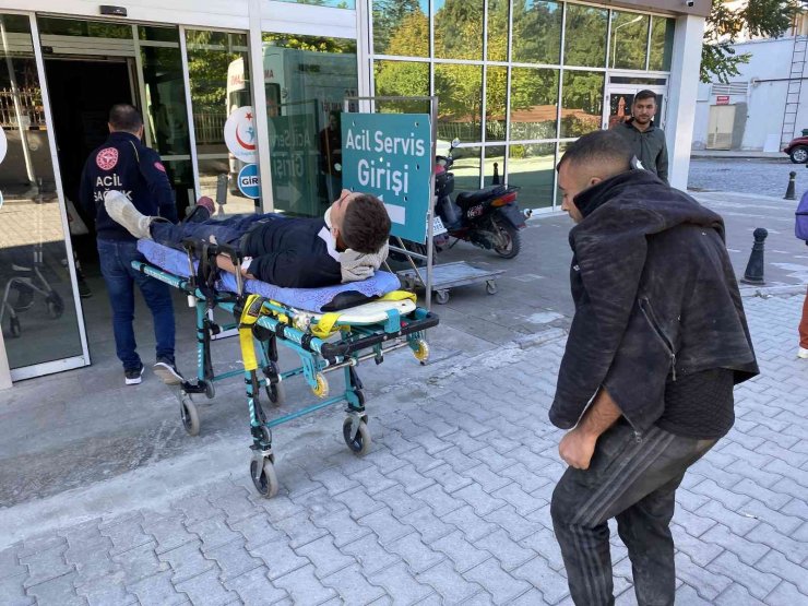 Konya’da tır ile minibüs çarpıştı: 3 yaralı