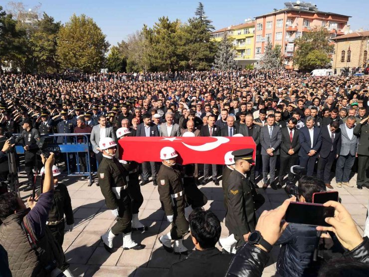 Pençe-Kilit şehidi Akçağlayan dualarla son yolculuğuna uğurlandı