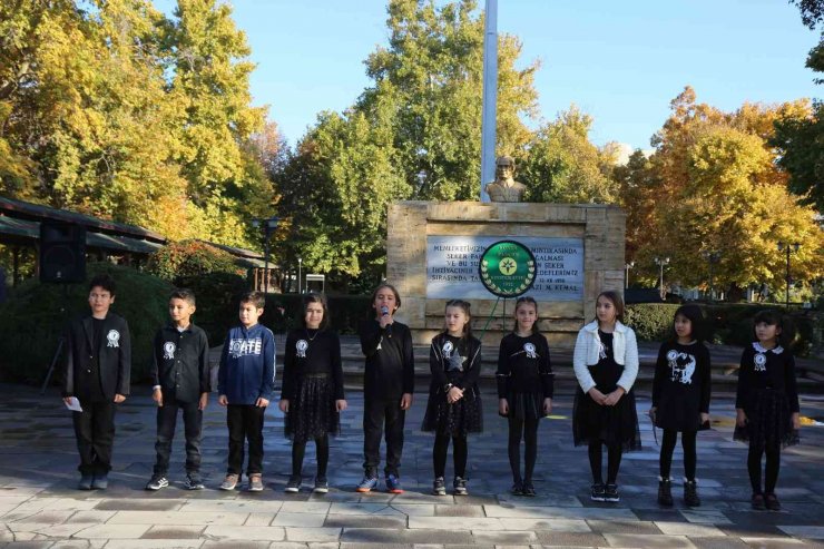 Konya şeker çalışanları Atatürk’ü andı