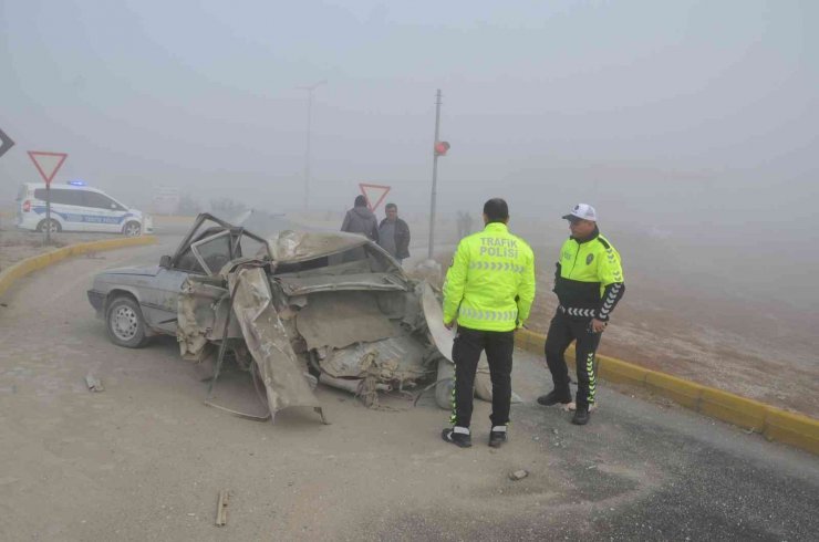 Konya’da yoğun sis kazalara neden oldu: 2 yaralı