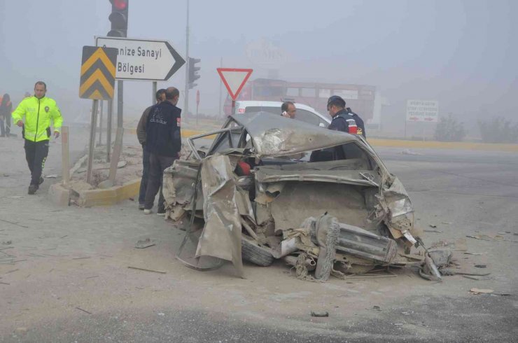 Konya’da yoğun sis kazalara neden oldu: 2 yaralı