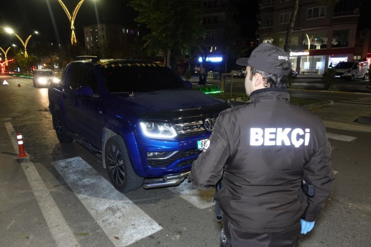 Ruhsatsız tabancayla yakalandı, “Devletimiz vermiyor” deyip kendini savundu