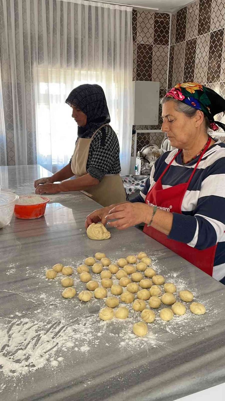 Evlerinden getirdikleri malzemelerle başladılar, Türkiye geneline açılmak istiyorlar