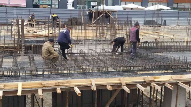 Yeni Hal, İş ve Yaşam Merkezi 2. Etap projesi hızla yükseliyor