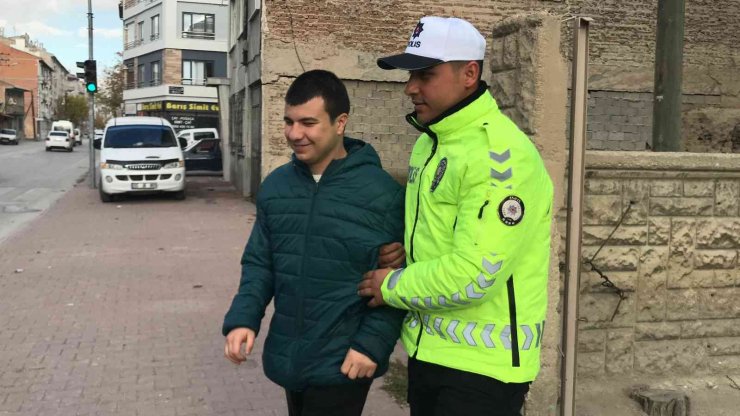 Engelli gencin polislik hayali gerçek oldu