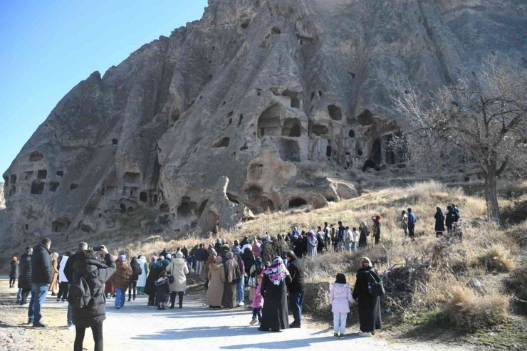 Aksaray Belediyesinden "Şehrimi tanıtıyorum" gezisi