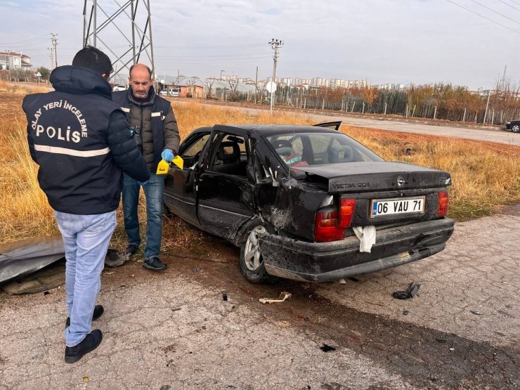 Aksaray’da 3 aracın karıştığı kazada 5 kişi yaralandı