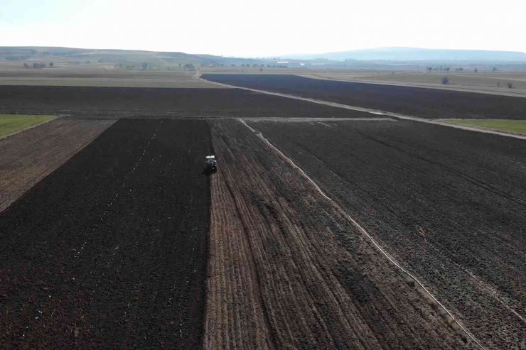 Çiftçilere ’kuraklık’ uyarısı: ’Toprak suyunu koruyucu tedbirler alın’