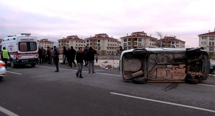 Karşı şeride geçen otomobil takla attı: 1’i bebek 4 yaralı