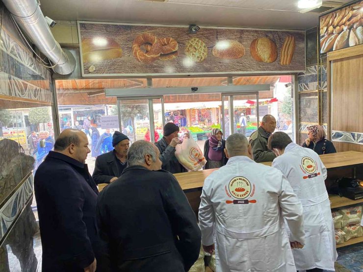 Ulukışla ilçesinde ekmek fırını açıldı