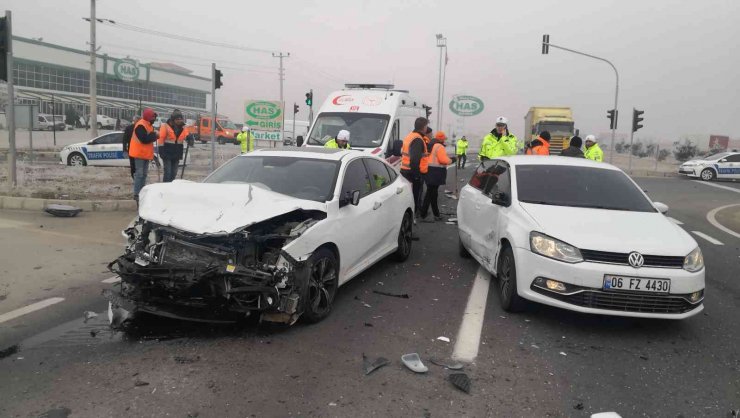 Aksaray’da taziye dönüşü kaza: 4 yaralı