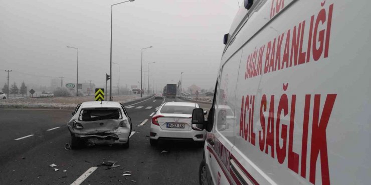 Aksaray’da taziye dönüşü kaza: 4 yaralı