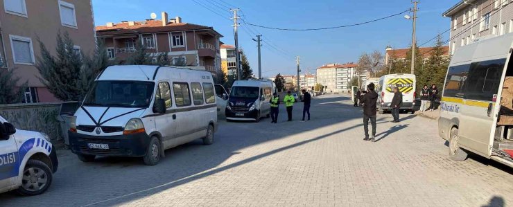 Kulu’da servis araçları denetlendi