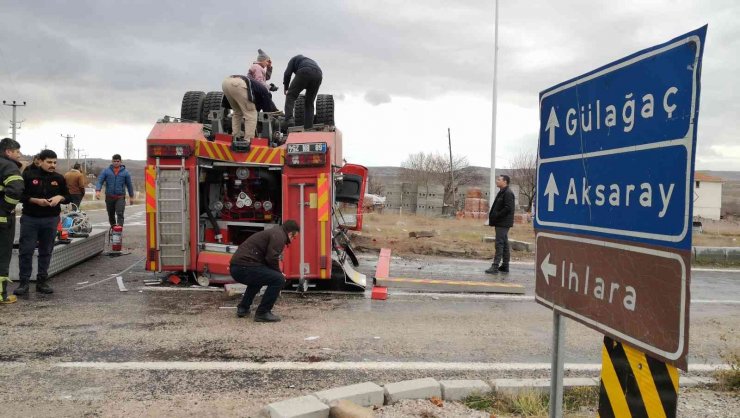 Aksaray’da kazaya yardıma giden itfaiyeciler ölümden döndü