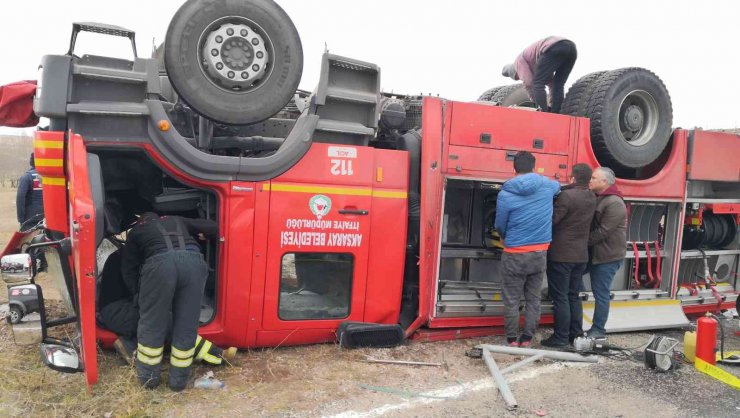 Aksaray’da kazaya yardıma giden itfaiyeciler ölümden döndü