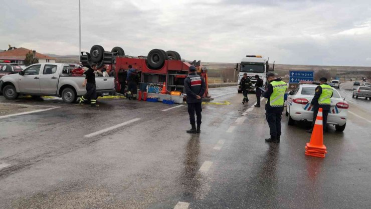 Aksaray’da kazaya yardıma giden itfaiyeciler ölümden döndü