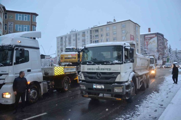 Ereğli Belediyesinden deprem bölgesine yardım