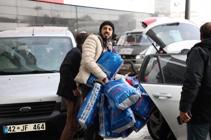 Karatay’dan Hatay’a 48 tır yardım malzemesi